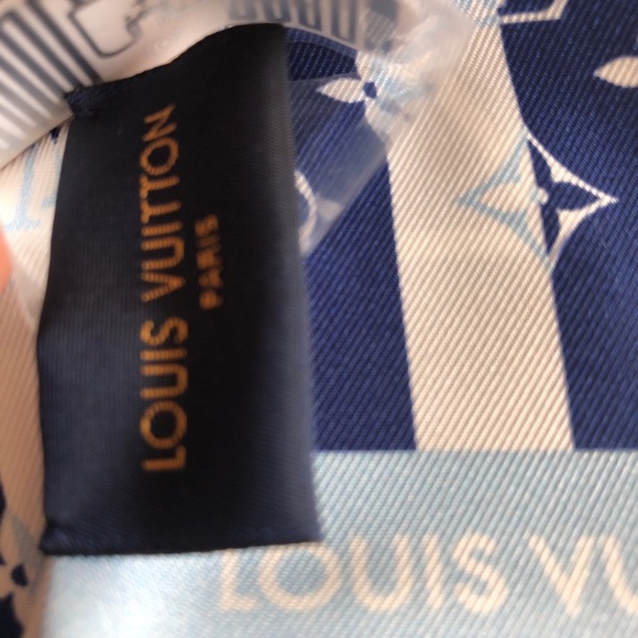 Louis Vuitton Parasol Bandeau - Picture 10 of 14